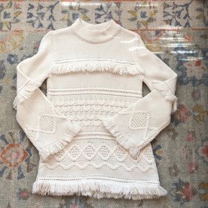 BB Dakota fringe sweater sz large